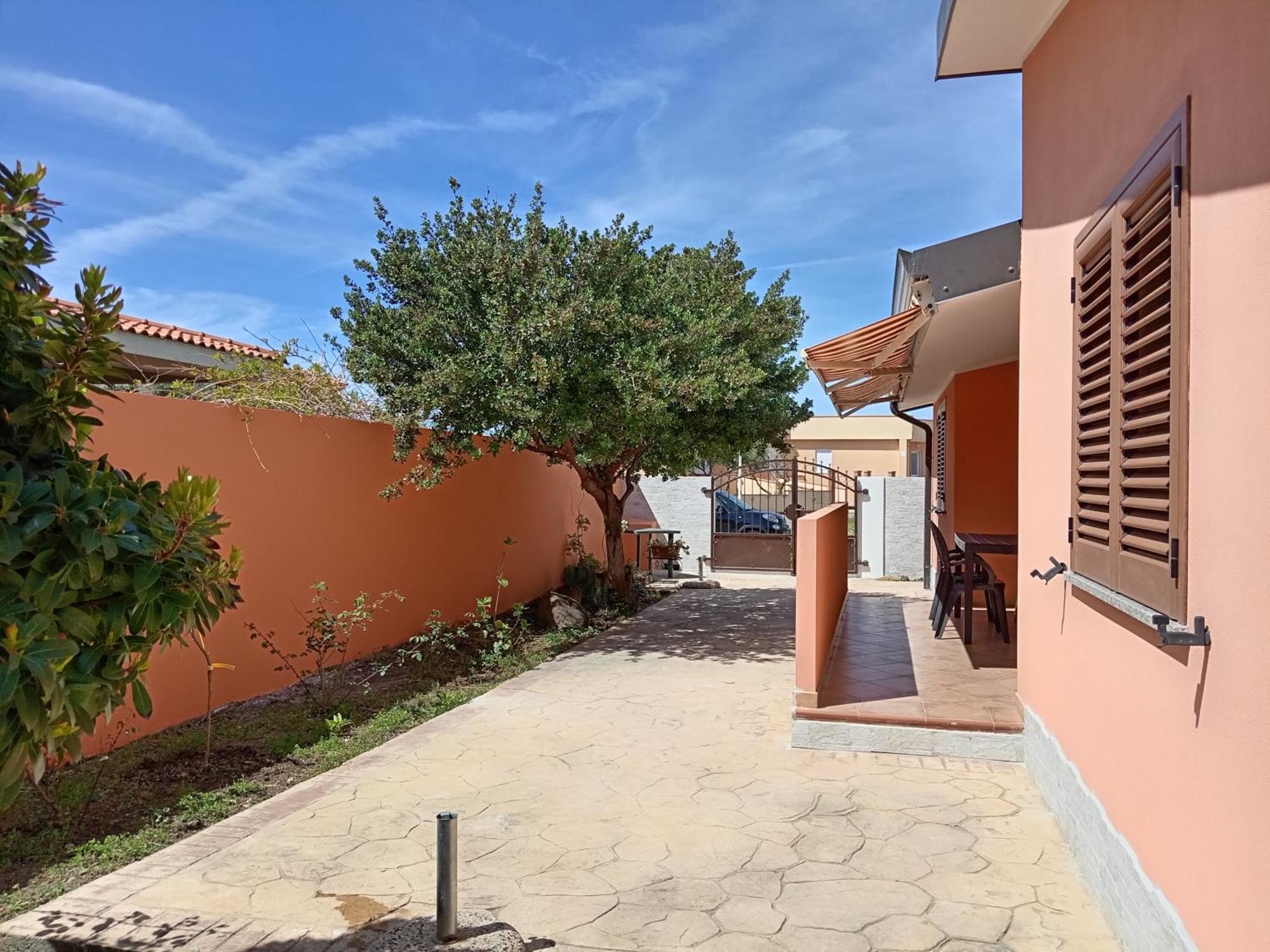 Casa Vacanze Santa Caterina Di Pittinuri  Exteriér fotografie