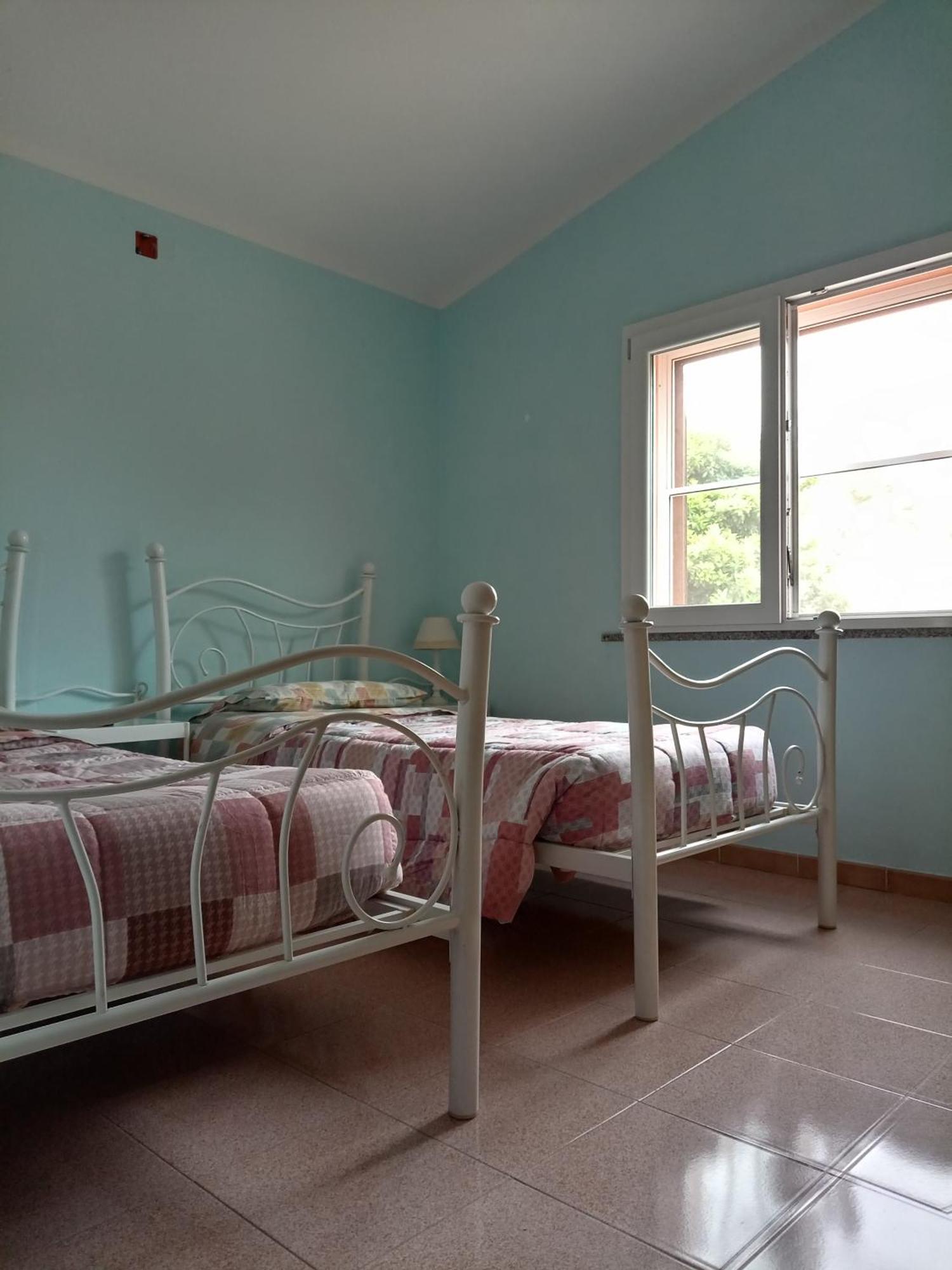 Casa Vacanze Santa Caterina Di Pittinuri  Exteriér fotografie